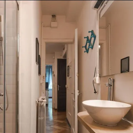 公寓 Vico 4 Charme *