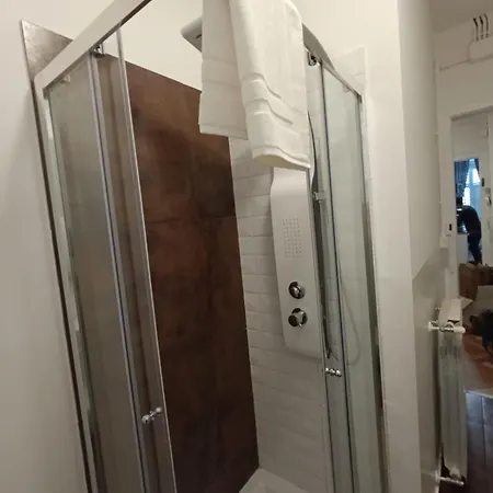 公寓 Vico 4 Charme 的里雅斯特