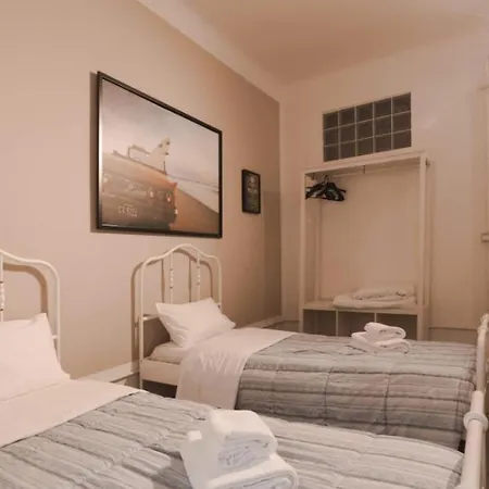 Apartment Vico 4 Charme