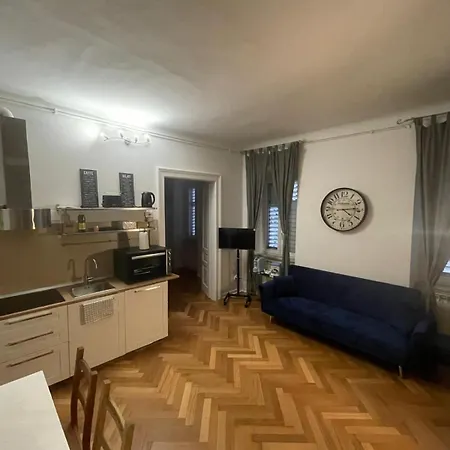 Vico 4 Charme * Trieste