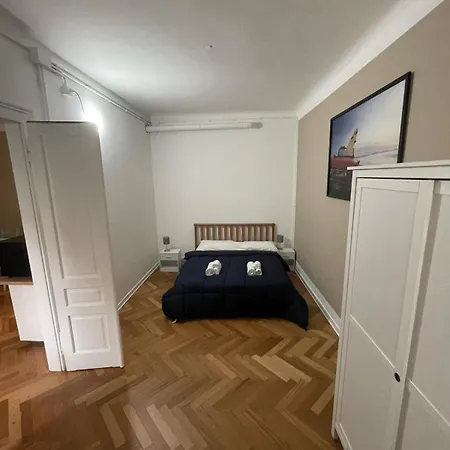 Vico 4 Charme Lägenhet