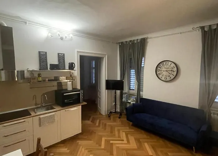 Vico 4 Charme * Terst